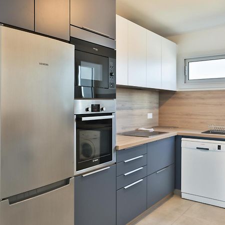 Appartement De Caractere, Superbe Vue Mer 280° La Chaume 外观 照片