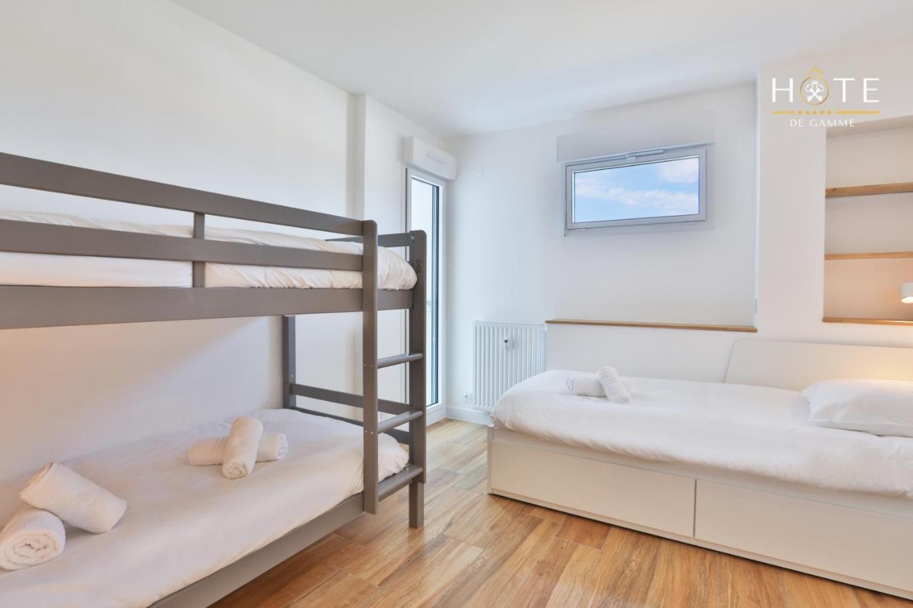 Appartement De Caractere, Superbe Vue Mer 280° La Chaume 外观 照片