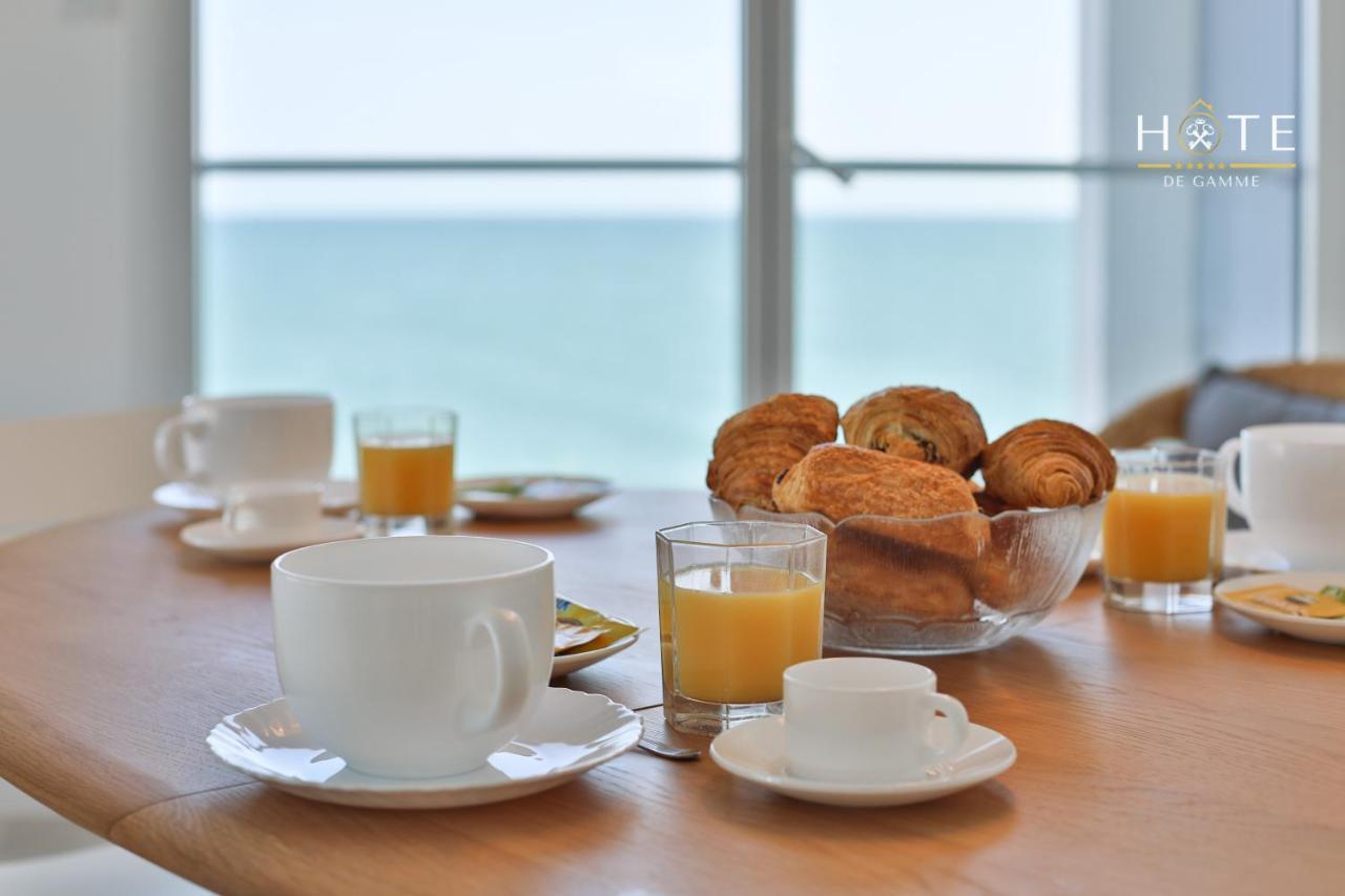 Appartement De Caractere, Superbe Vue Mer 280° La Chaume 外观 照片
