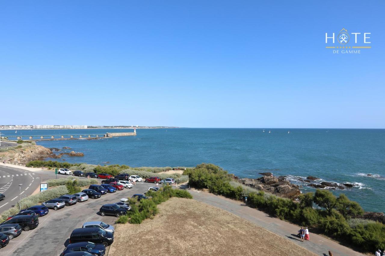 Appartement De Caractere, Superbe Vue Mer 280° La Chaume 外观 照片